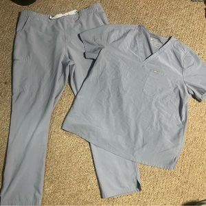 Figs vapor blue Catarina top and yola bottoms